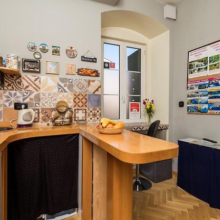 Captain'S Guest House Сплит Екстериор снимка